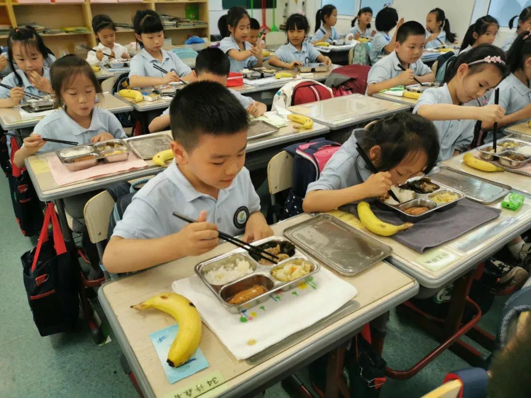 一盒发臭的虾仁炒蛋与舌尖上的腐败